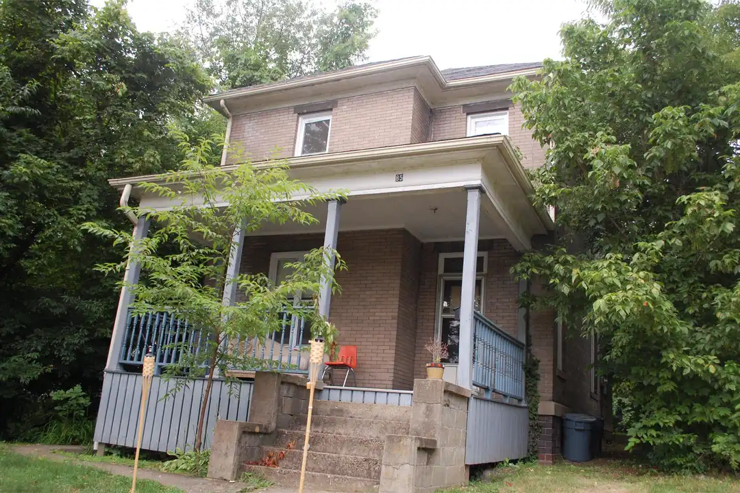 85 N Lancaster St – photo 1