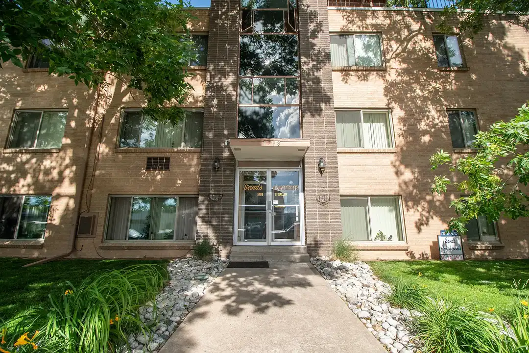 5798 S Gallup St - View 4