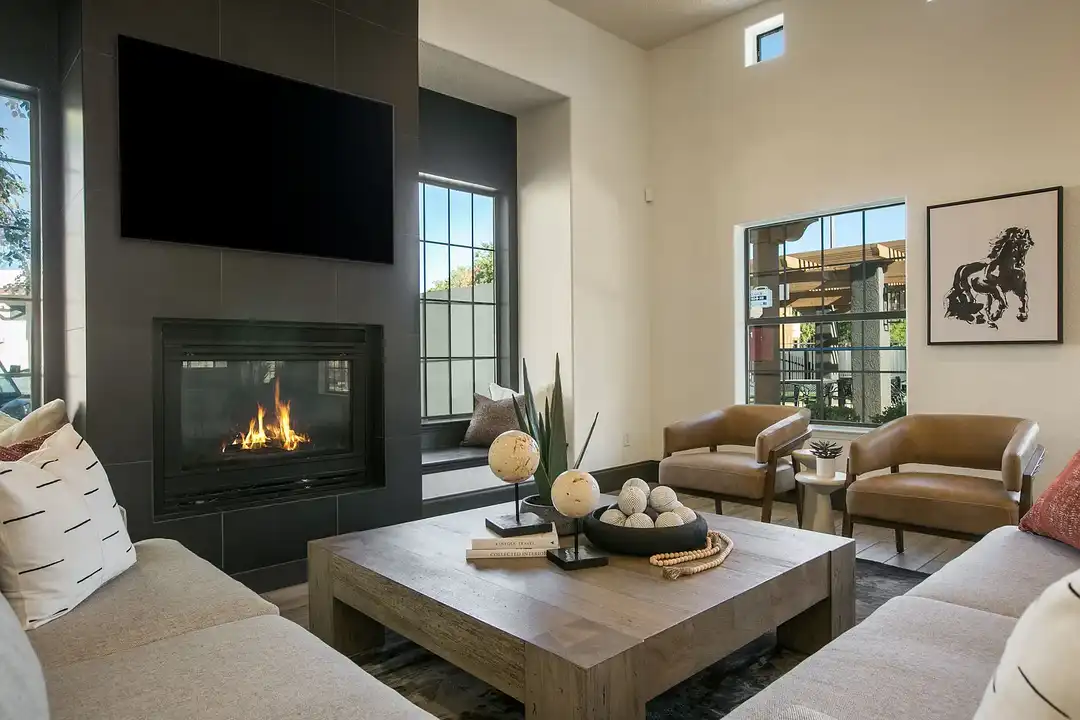 Apartment in Albuquerque - View 5