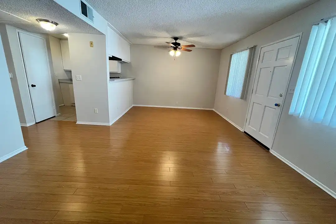 310 E Santa Anita Ave unit C - View 5