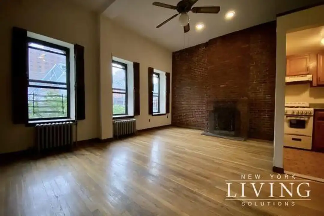 1-bedroom at 119 W 92nd St — photo 1 of 8