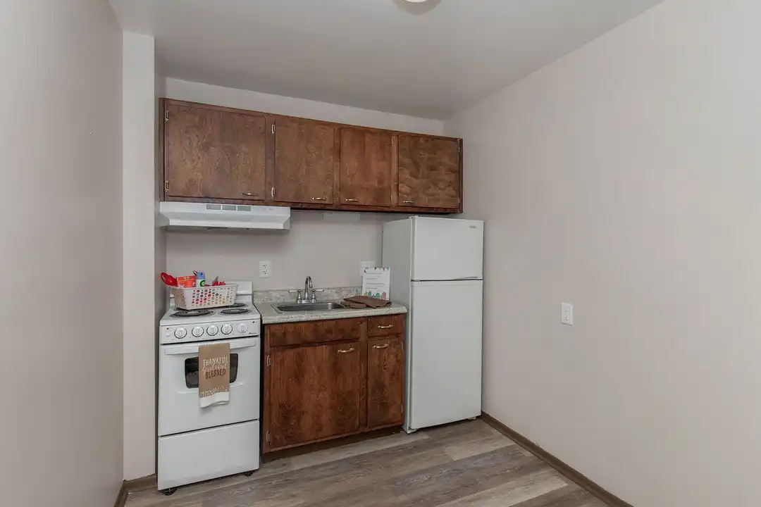 3535 N Main St unit 3535 N Main Street Apt D-1 - More