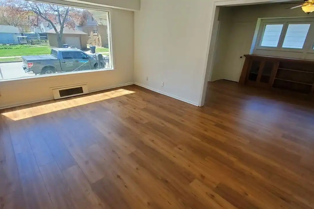 620 W Melvina St - View 5