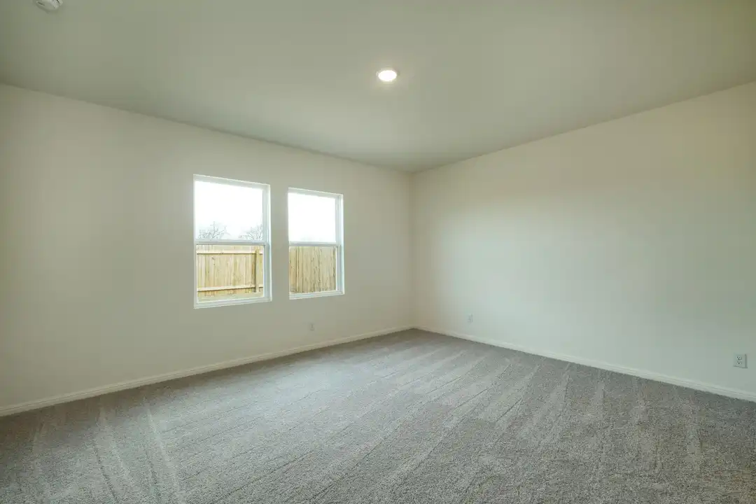 209 Stonebrook Dr - View 4