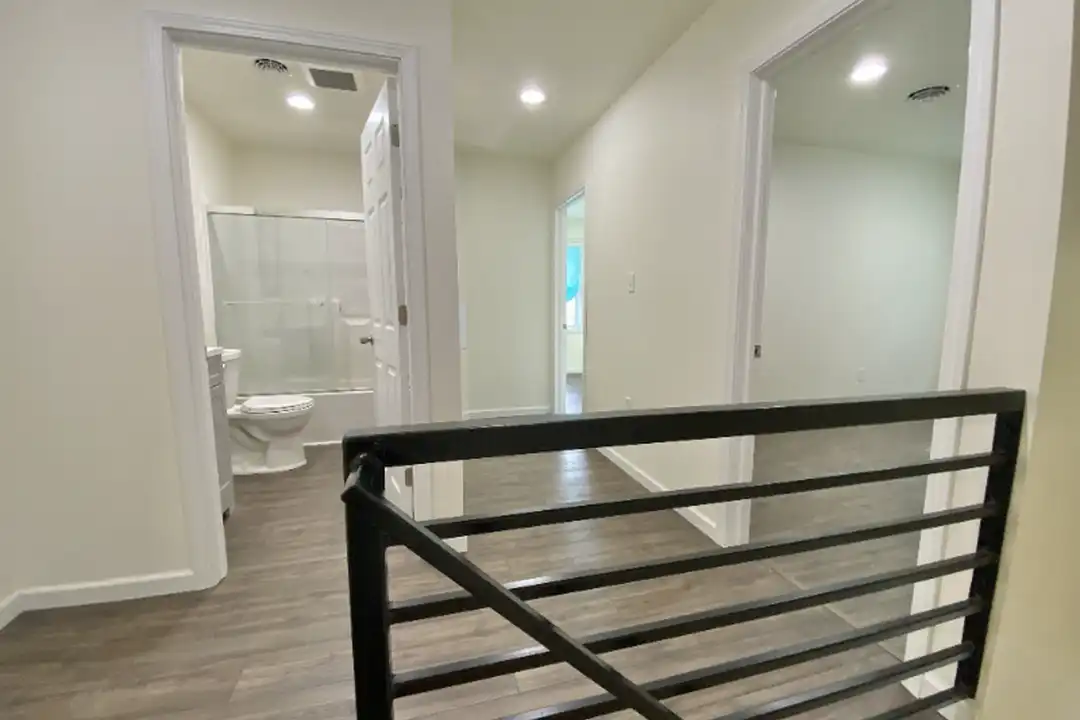 738 Bloom Rd unit U102 - View 2