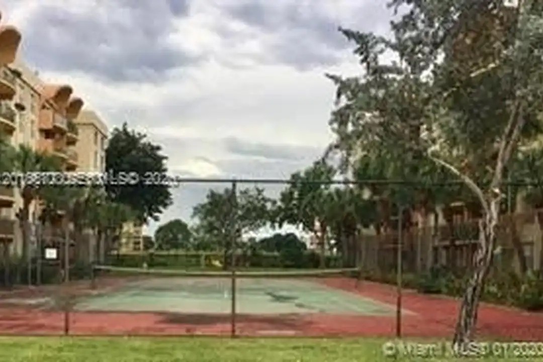 9350 Fontainebleau Blvd #204 - View 3