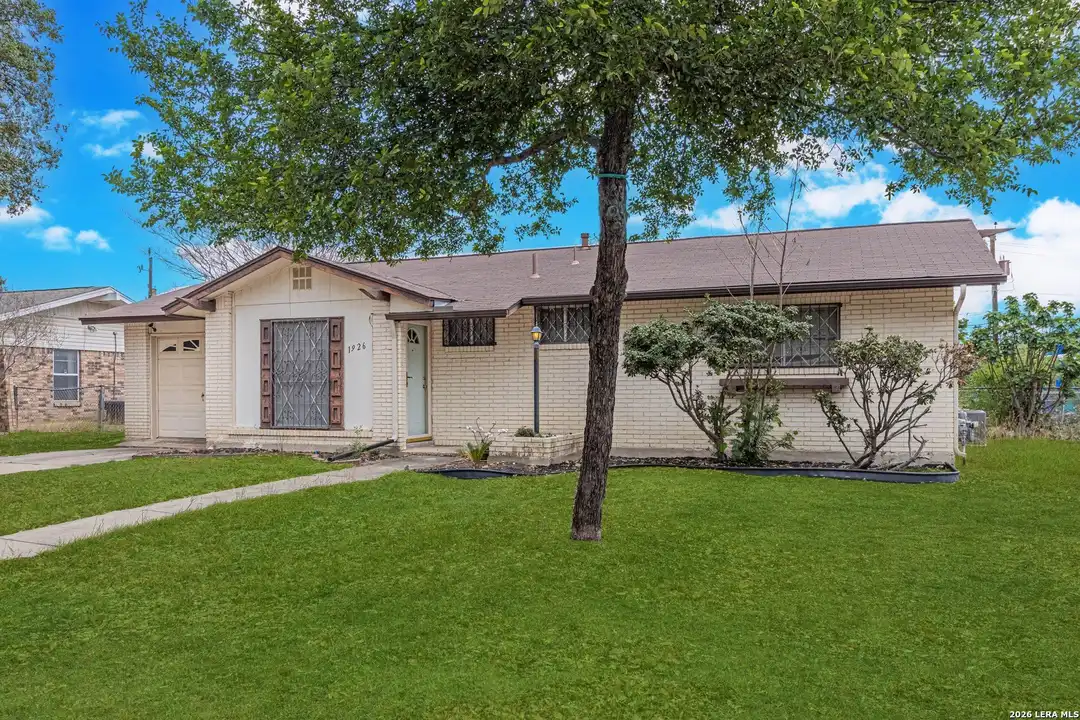 1926 Rawhide Ln - View 2