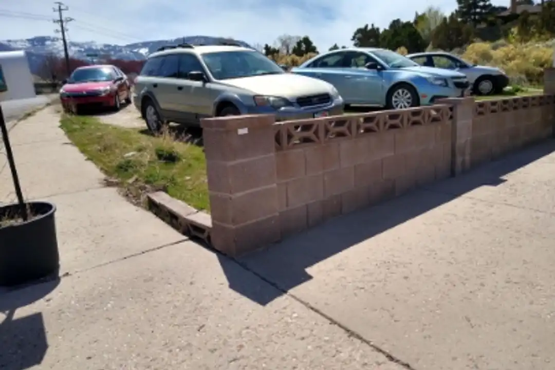 55 College Way - View 3