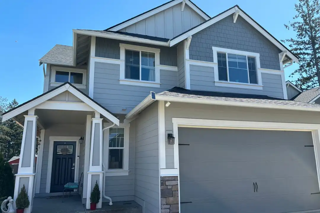 2525 200th St Ct E – photo 1