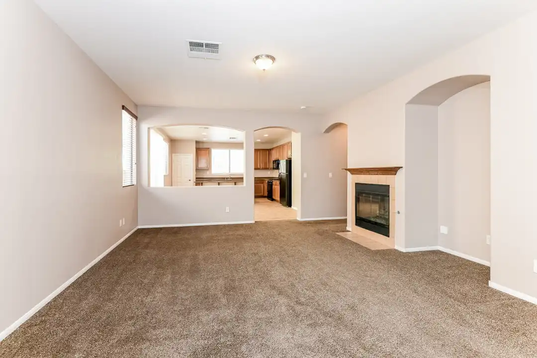 4344 Desert Home Ave - View 3