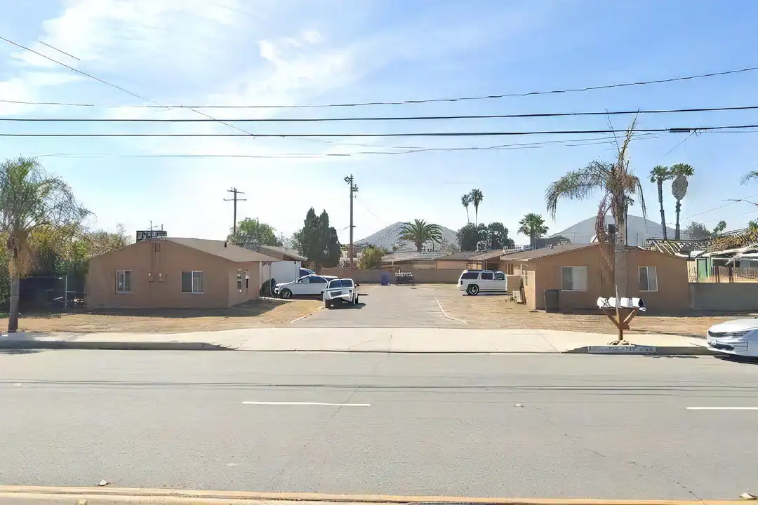17385 San Bernardino Ave – photo 1 of 14