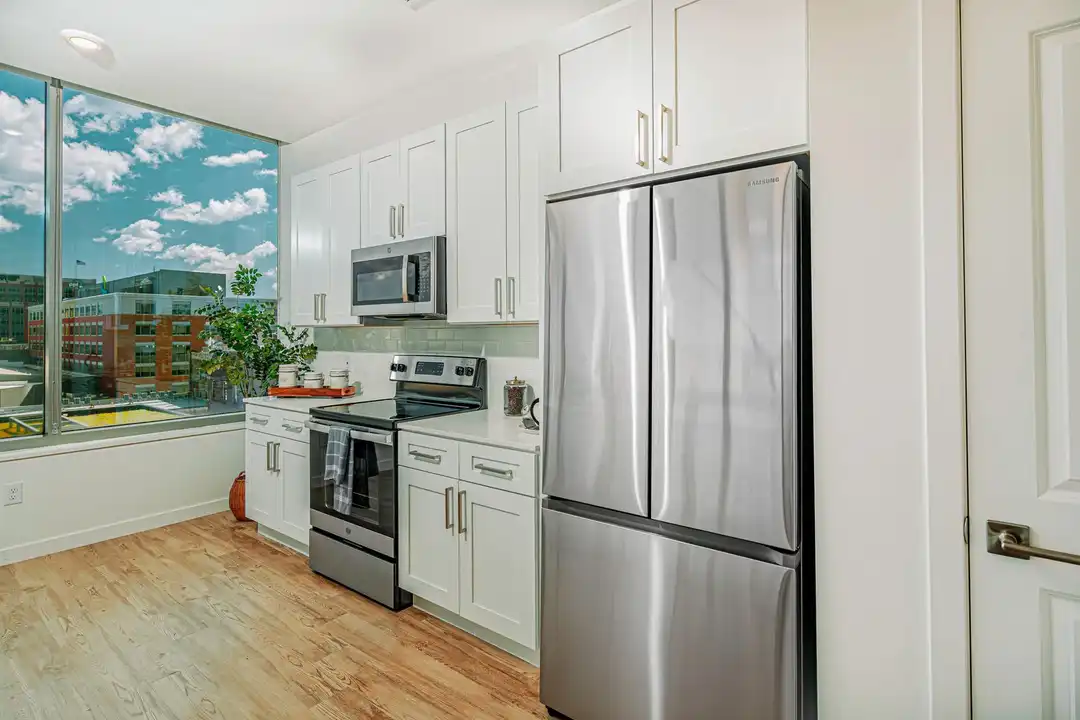 835 Hamilton St unit 612 - View 6