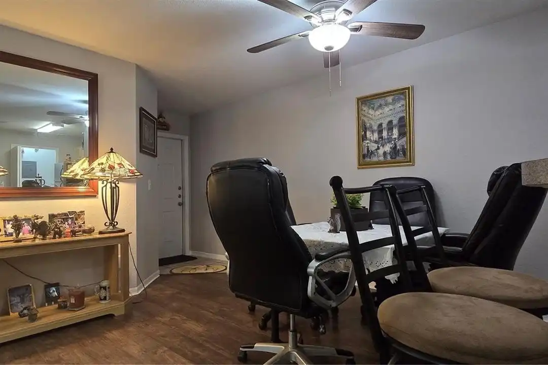 7606 Pissarro Dr #14106 – pohled 5
