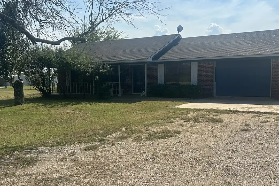 339 S Pleasant Hill Rd - View 3