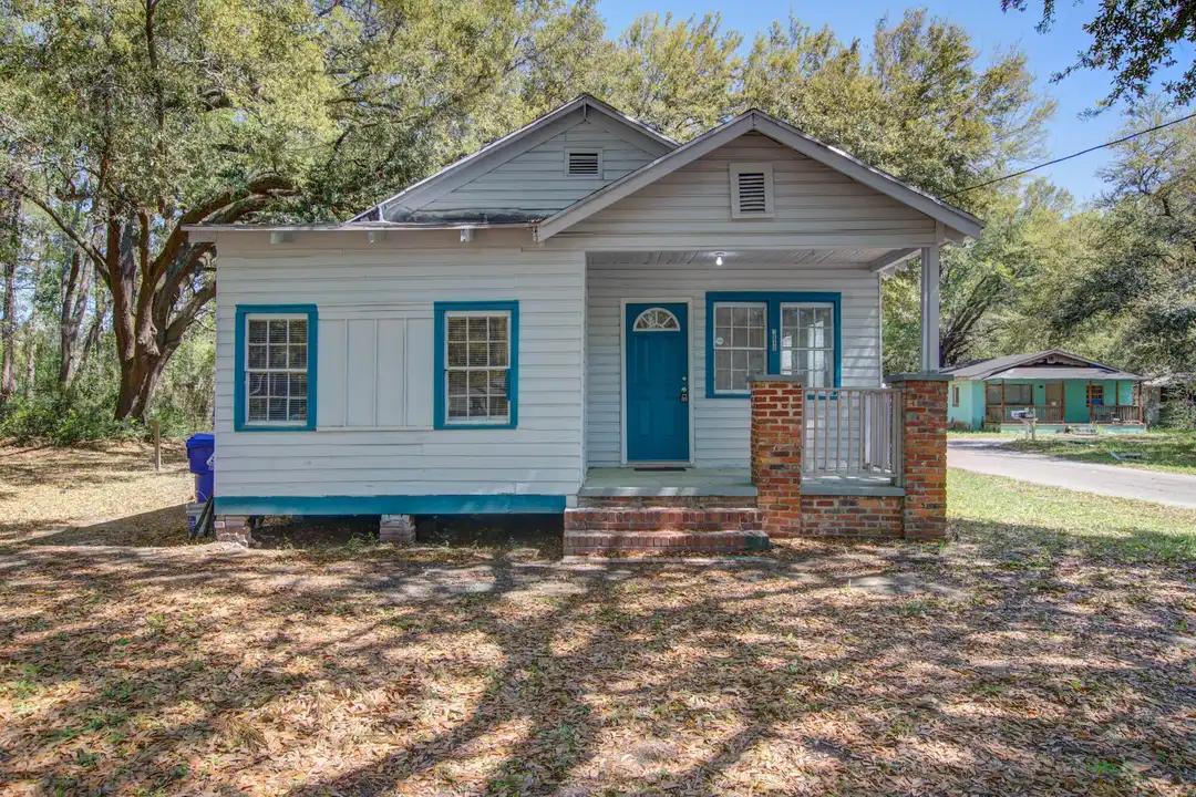 1840 Dillway St – photo 1