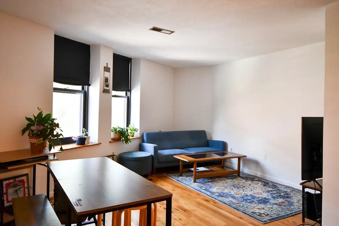 386 Commercial St unit 3D - View 2