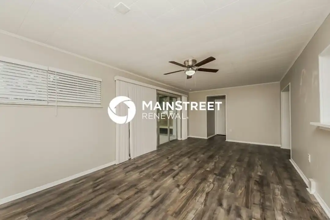 2803 Glendora Ave – pohled 4