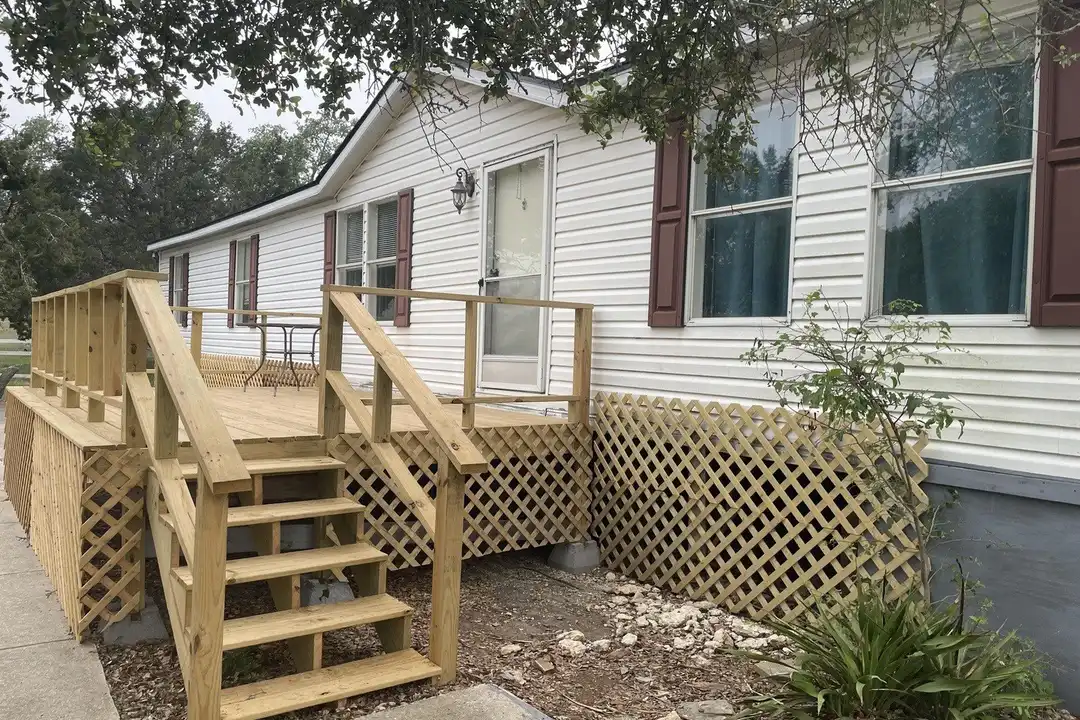 1061 Spring Branch Rd - View 3