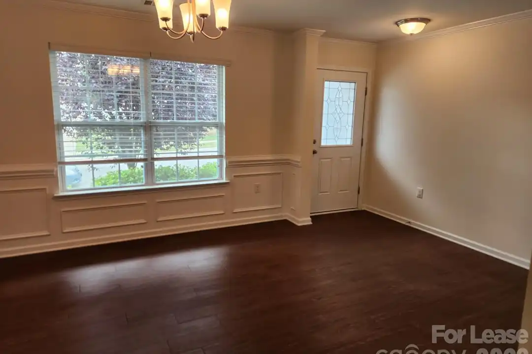 1415 Kent Downs Ave SW - View 4