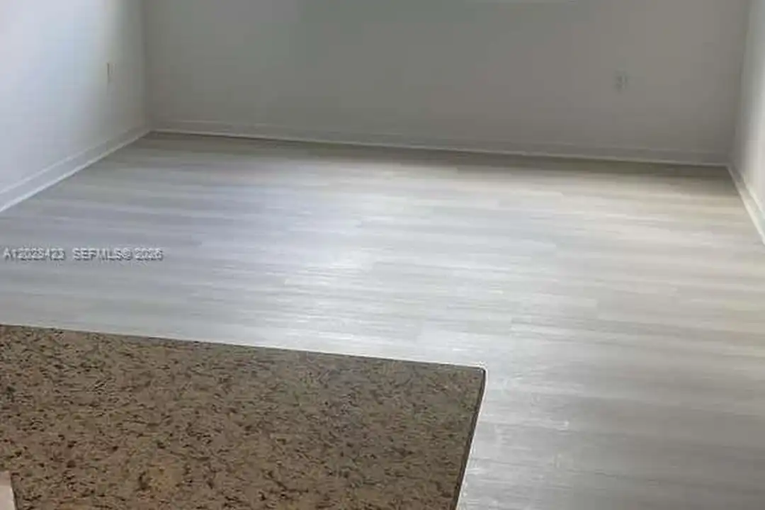 5587 millenia park blvd #415 - View 4