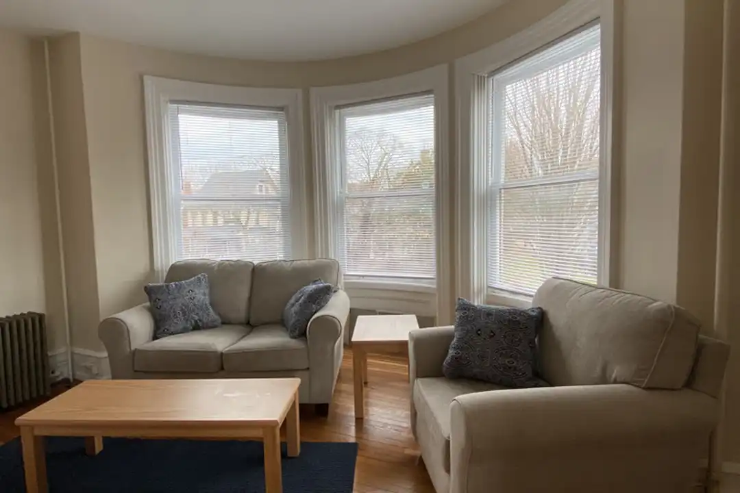 1051 W 4th St unit 2E - View 6