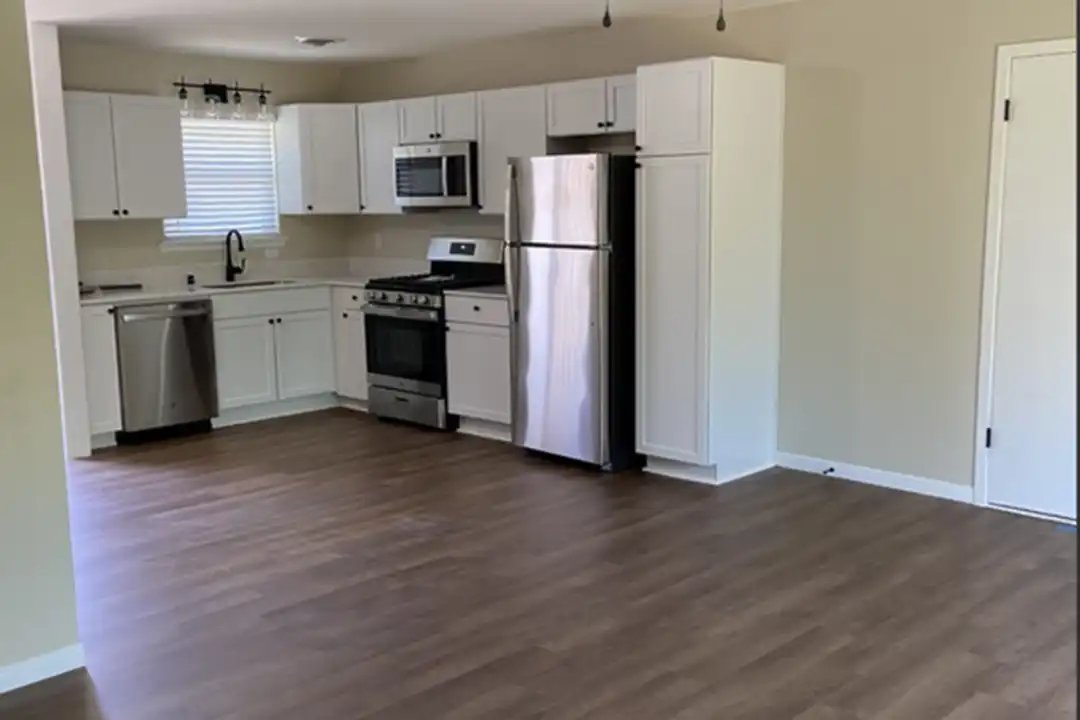 1107 S 27th St - View 6
