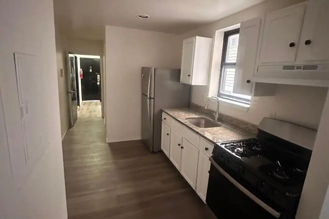 16 Bergen Ave unit 11 - View 2