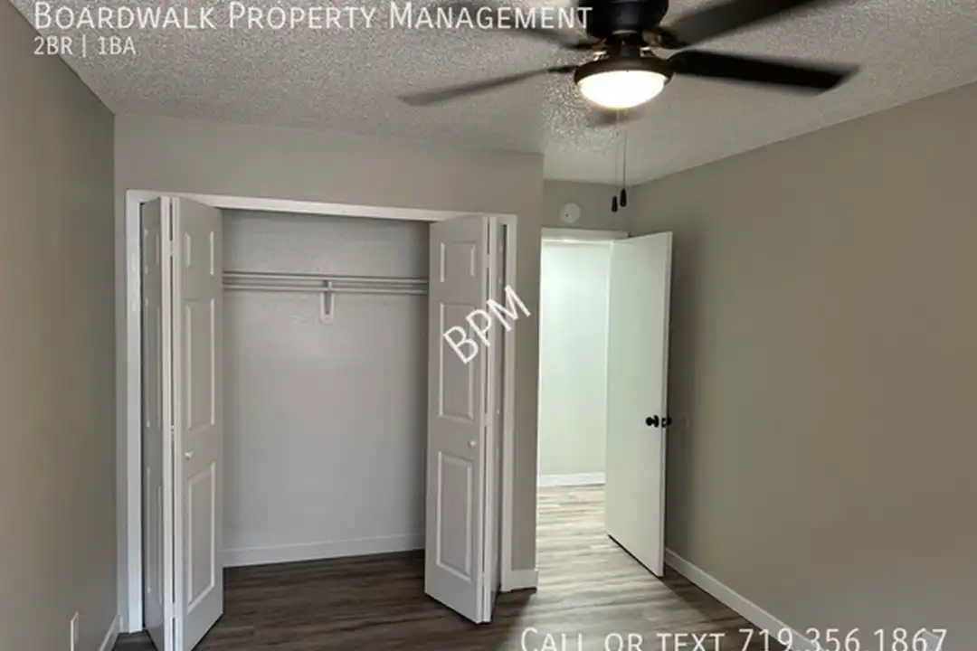 1010 Holli Springs Ln unit A - View 4
