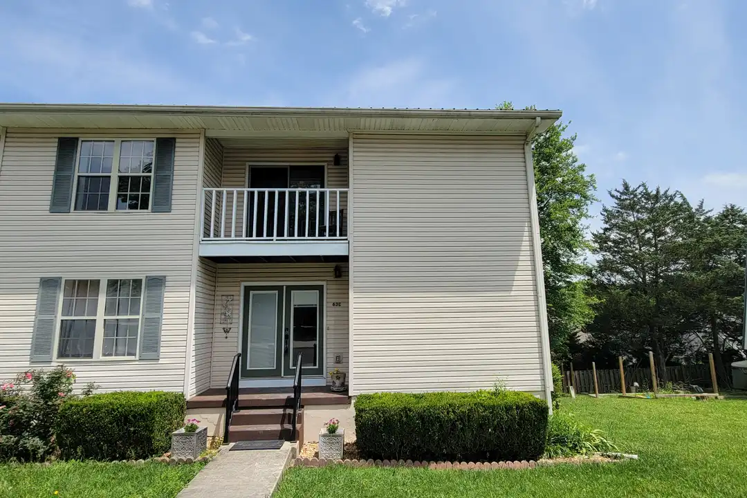 63 Eastgate Cir unit C – photo 1