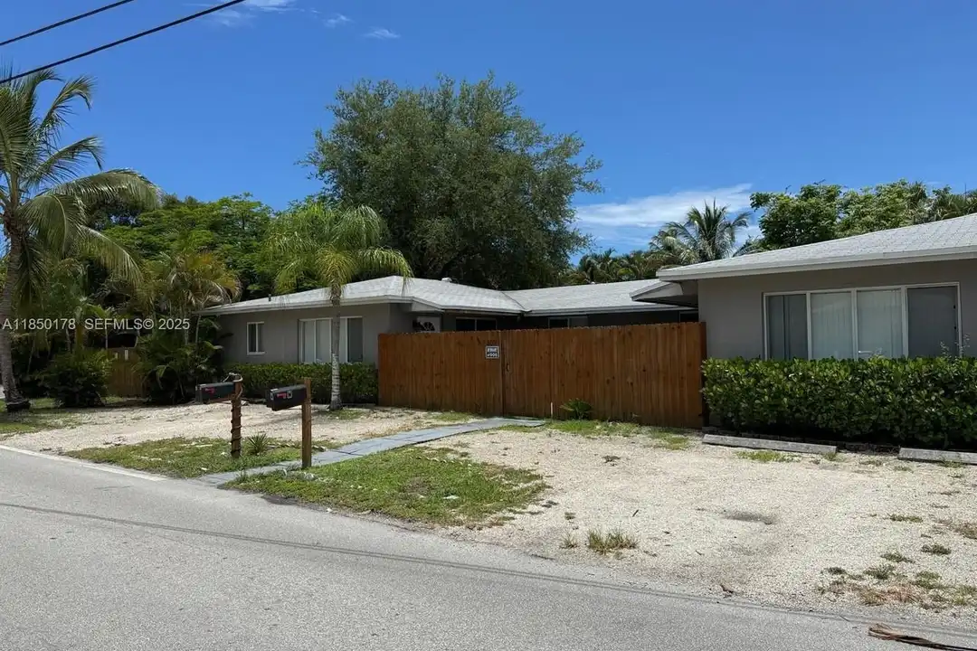 600 NW 18th Ave unit #E - View 5