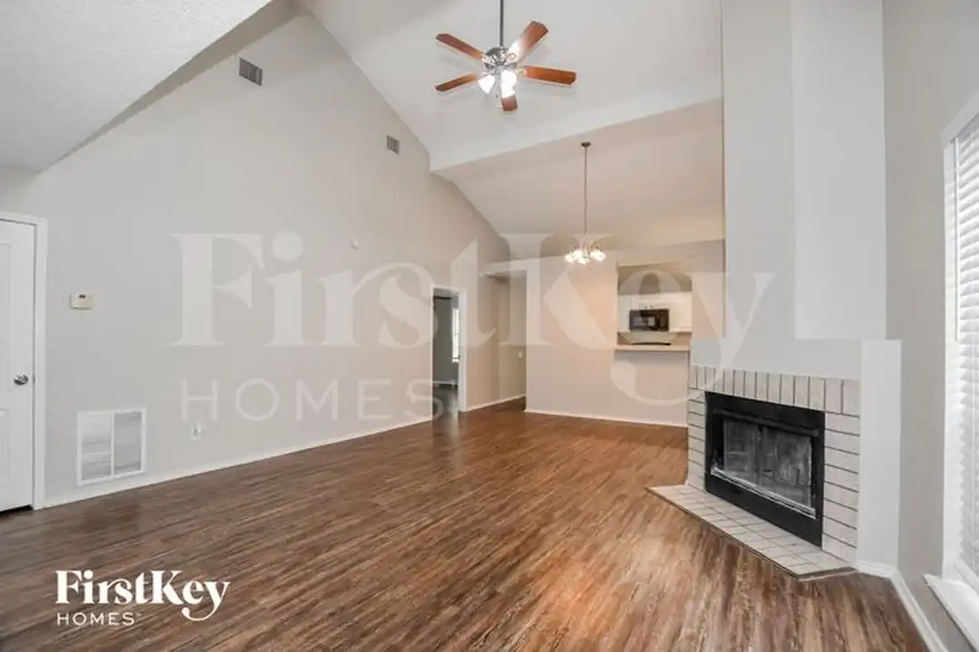 5116 Wedgewood Dr - View 4
