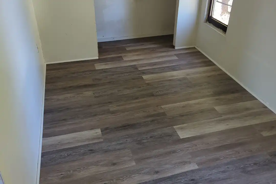 37 Biggs Ln unit 7 - View 3