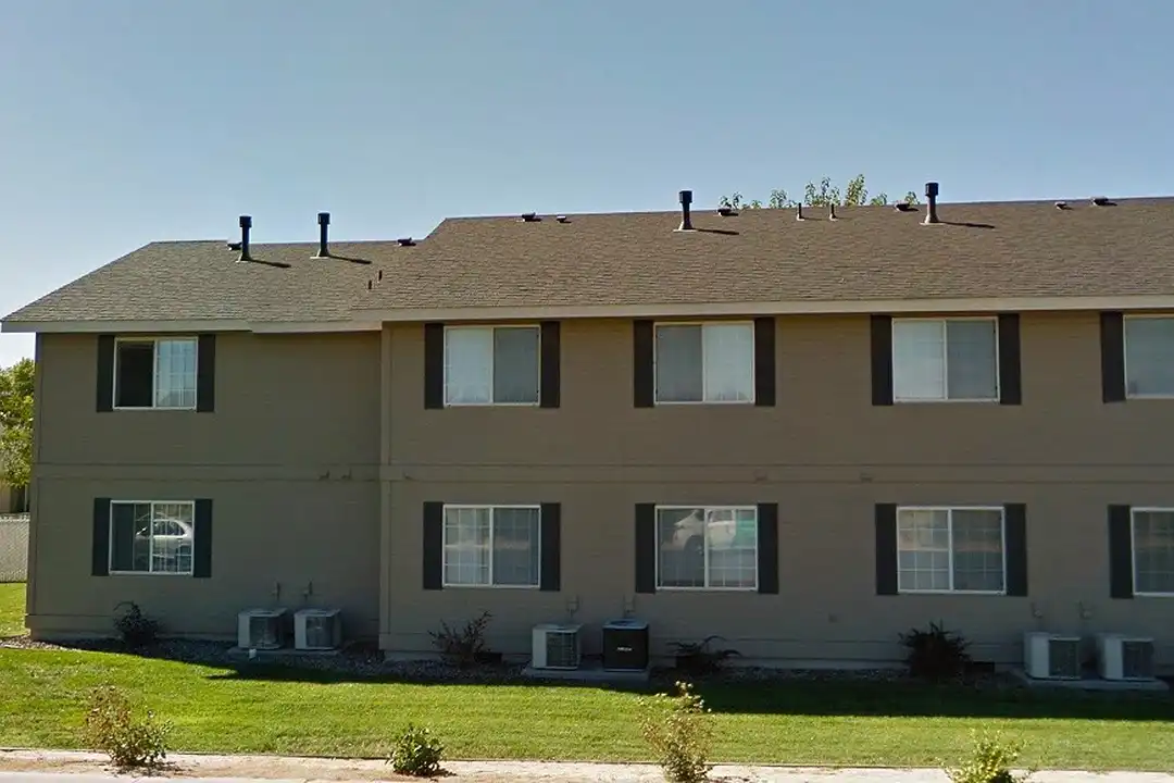 Apartment in Fallon - View 4