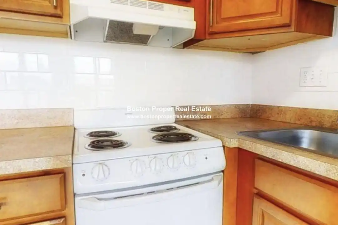 1102 Boylston St - View 5