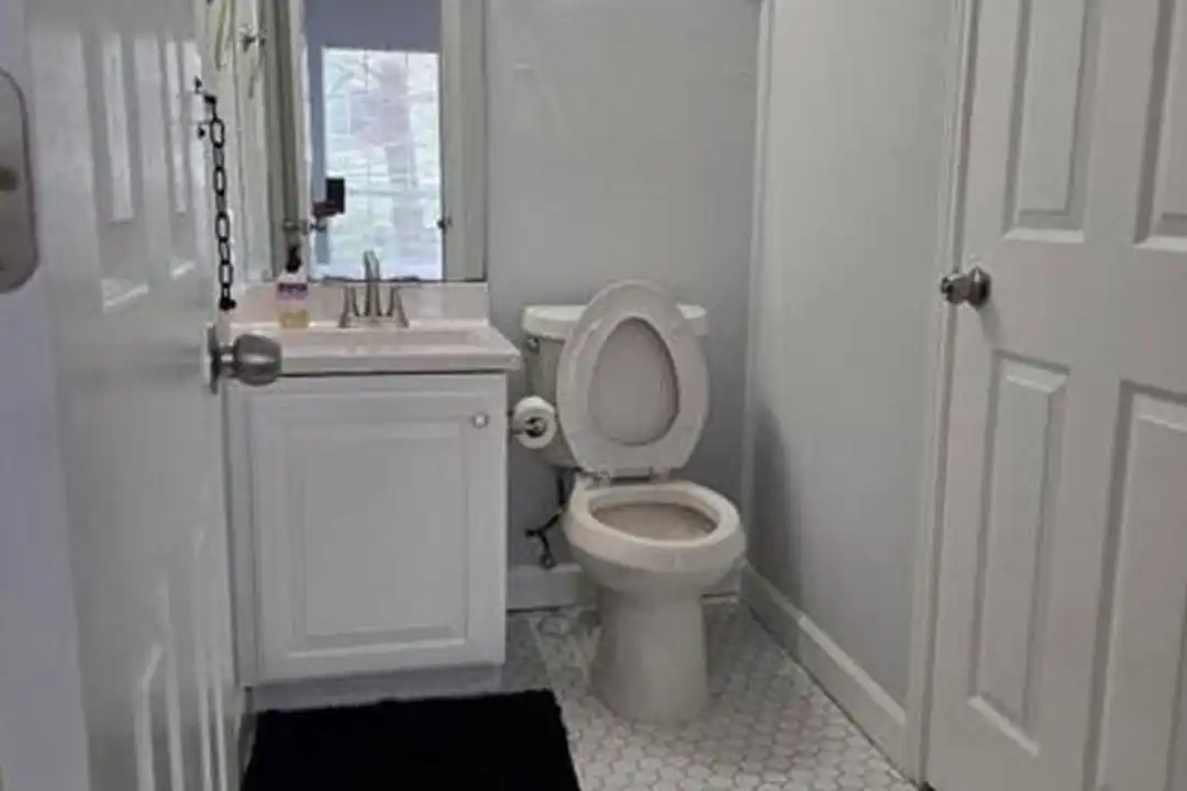909 W 23rd St unit 1318655P - More