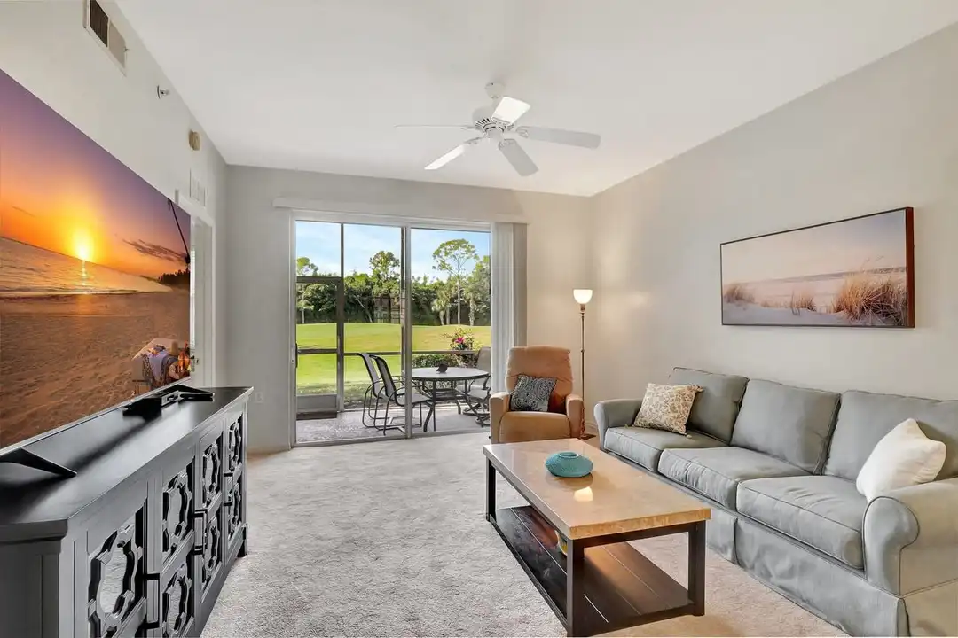2845 Cypress Trace Cir unit 1049714P - View 3