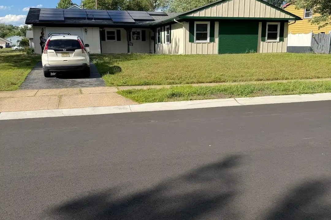 72 Edge Ln – photo 1 of 19