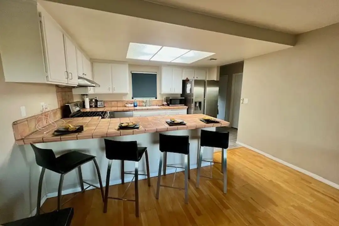 15654 Hillview Ln unit 18 - View 4