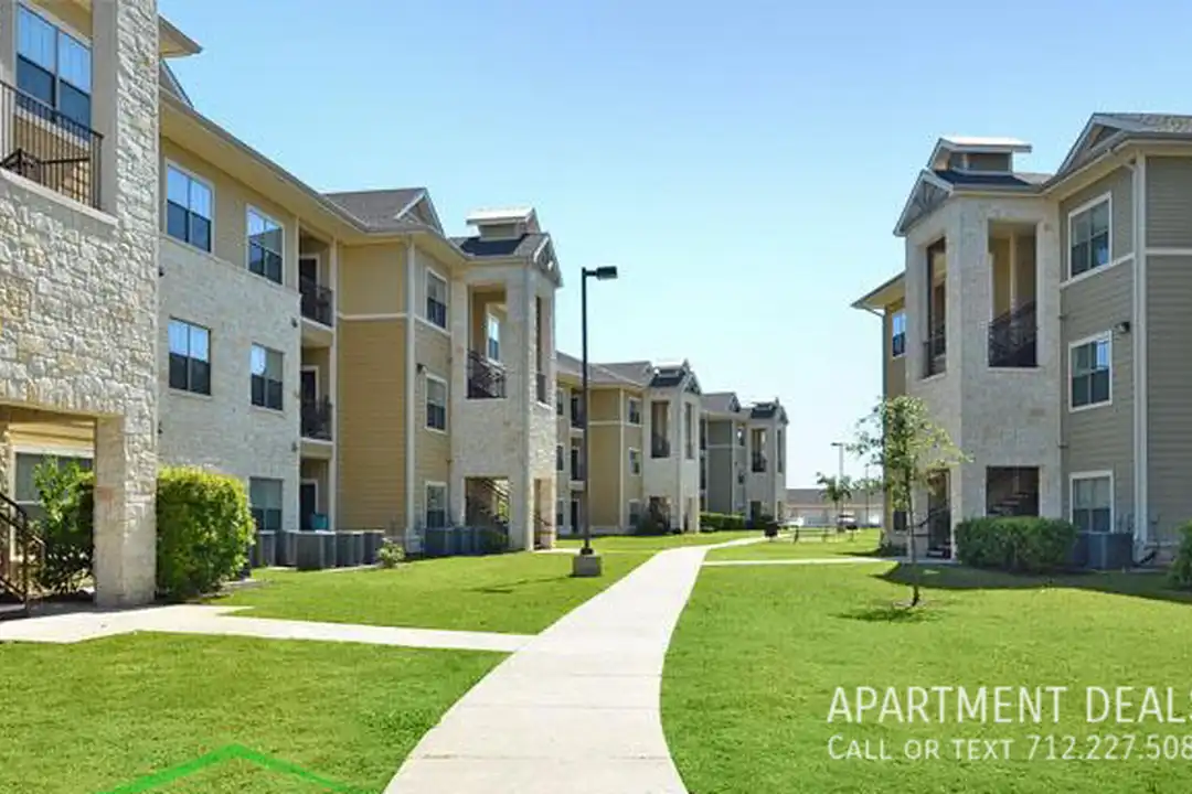 211 Knox St - View 5