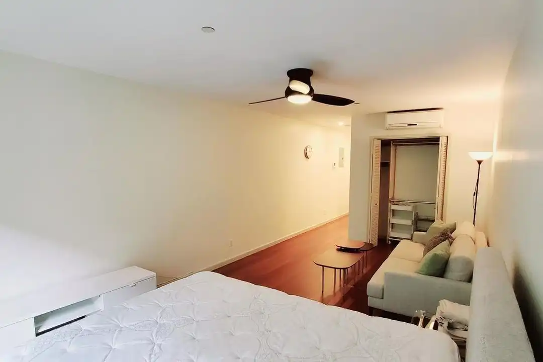 225 E 58th St #2-A – pohled 3