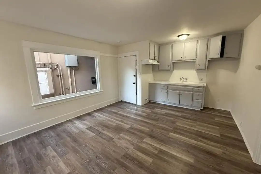6606 Malabar St - View 3