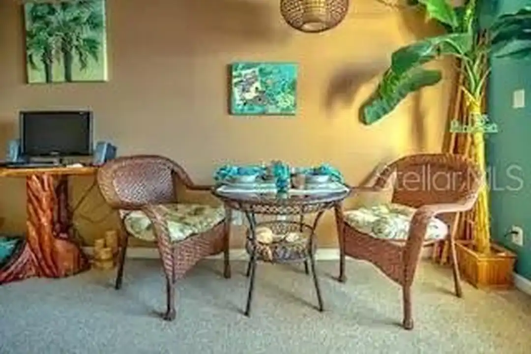 Apartment in Daytona Beach - View 3