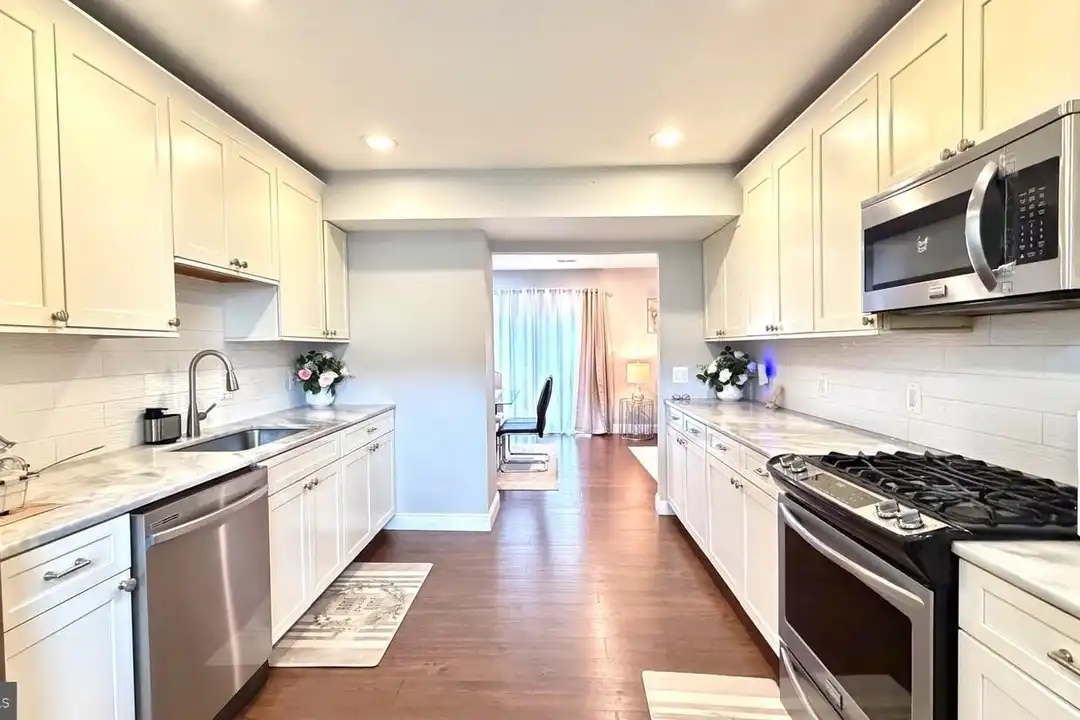 4929 Tibbitt Ln - View 3