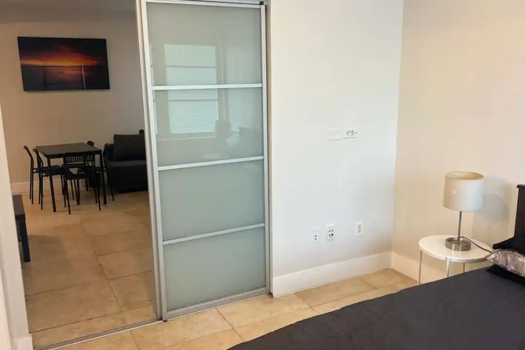 650 Euclid Ave - More