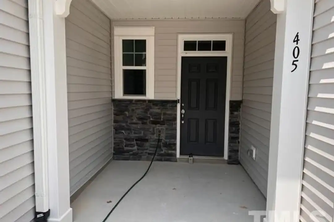 328 Hazy Hls Ln - View 3
