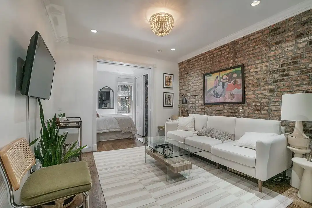 1-bedroom at 307 Mott St — photo 1 of 8
