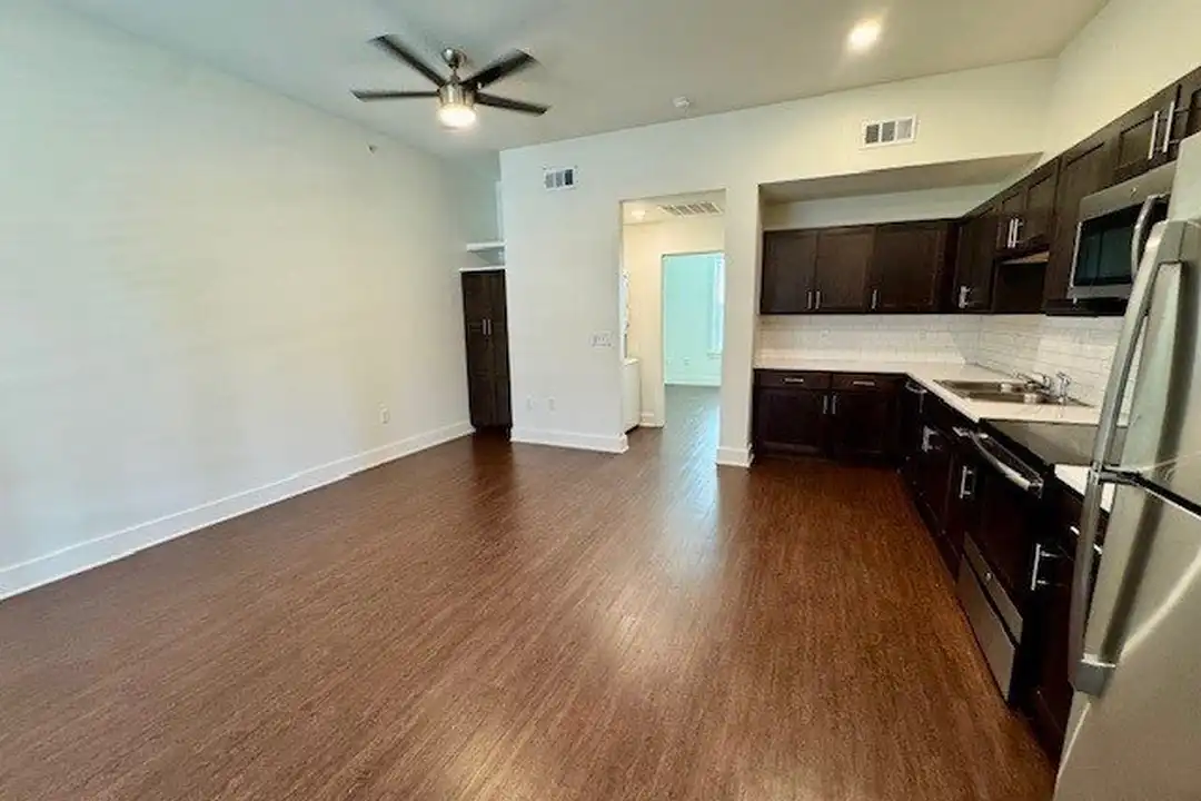 726 E Emma Ave #307 - More
