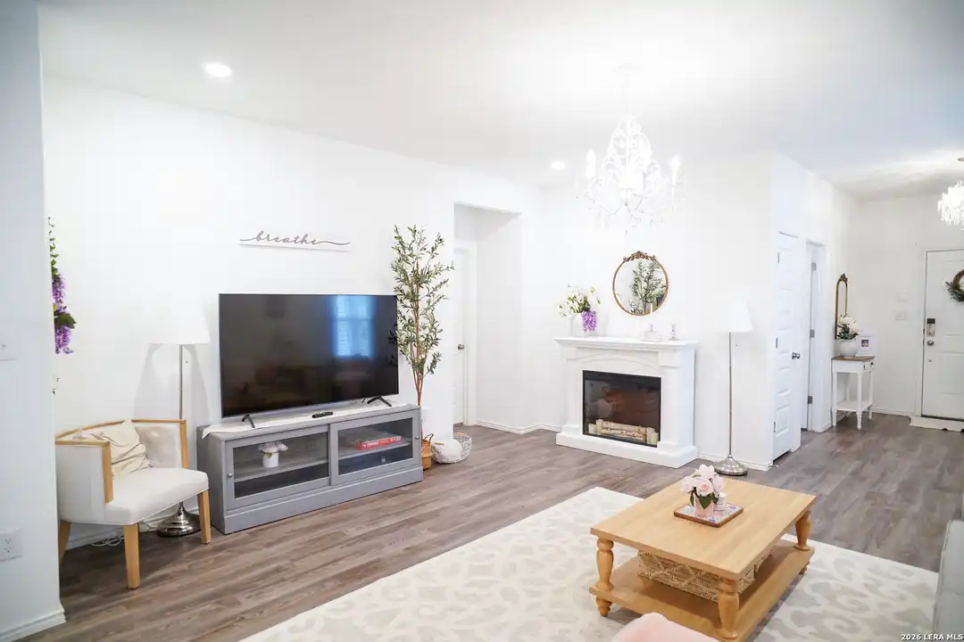 2429 Dielman Dr - View 5