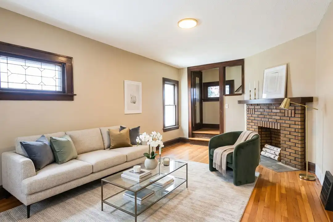 13721 Diana Ave – photo 1
