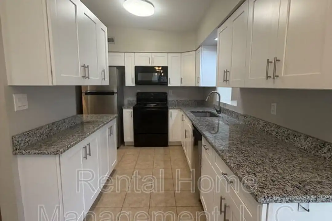 503 Shannon Rd – pohled 2